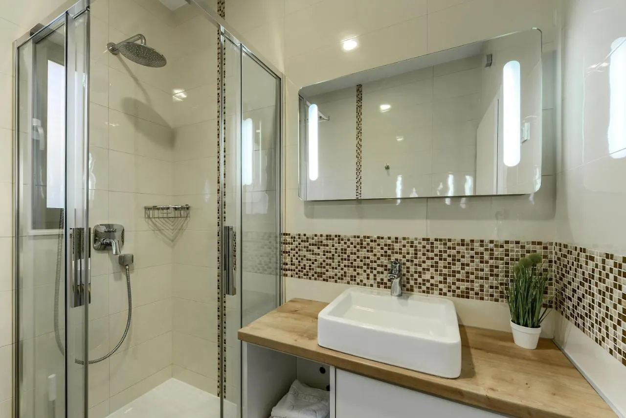 Ivy Apartments Zadar Croatie