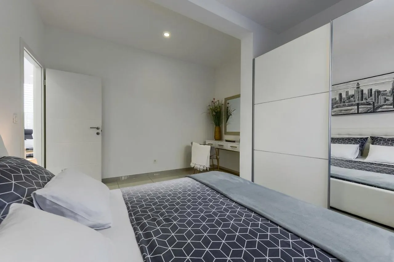 Ivy Apartments Zadar Croatie