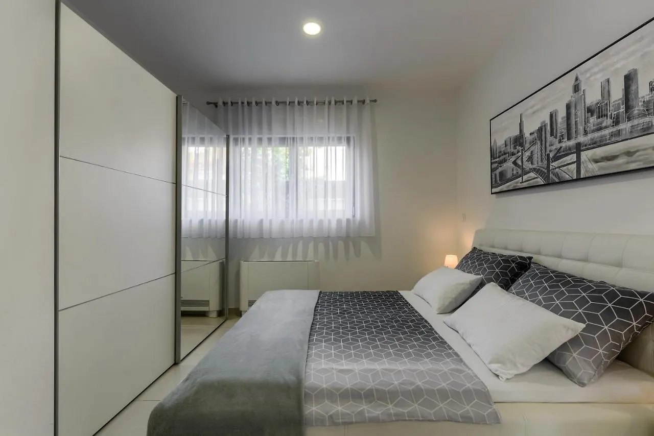 Ivy Apartments Zadar